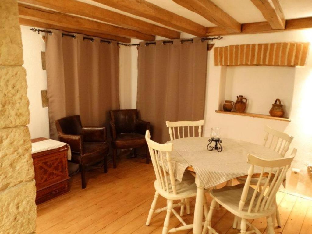 Guest House Biekorf Kostandenets Bagian luar foto